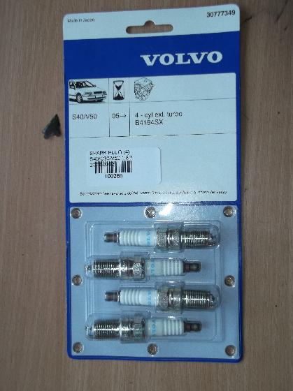 VOLVO S40 1.6 PETROL SPARK PLUGS 2004-2012