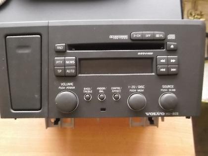 VOLVO V70 HU803 4 CD CHANGER 2000-2005