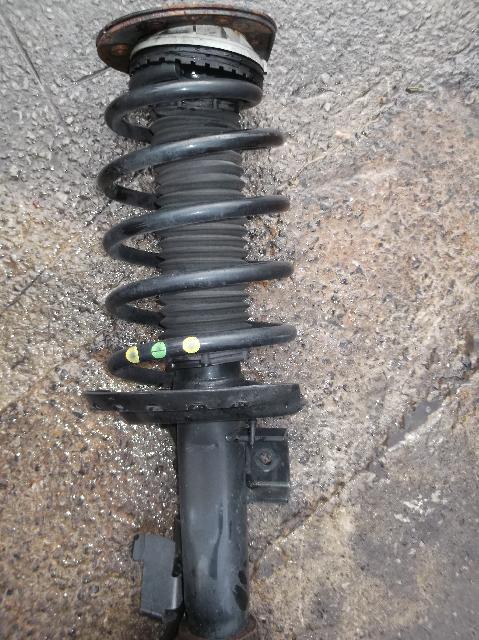 VOLVO V50 DRIVERS FRONT SHOCK AND SPRING 2004-2012