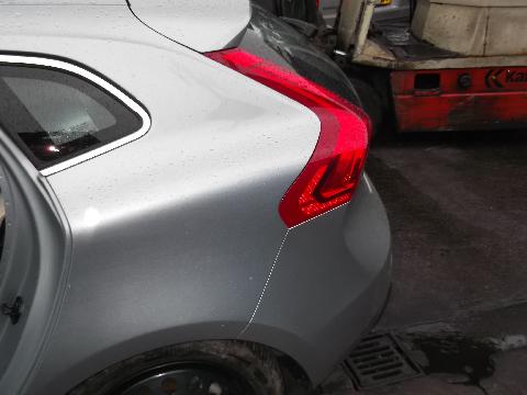 VOLVO V40 PASSENGER REAR QUARTER PANEL